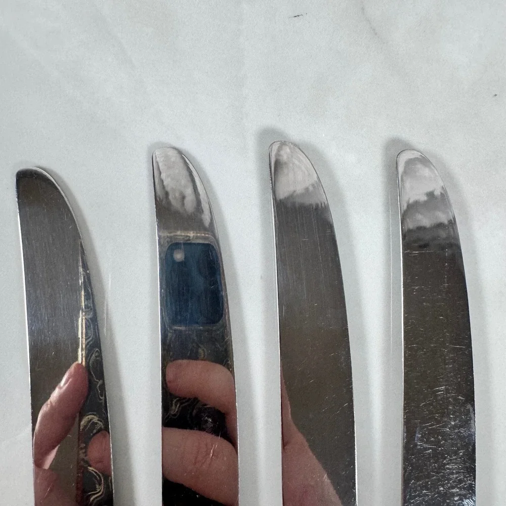 Set of 4 Oneida Simeon L & George H Rogers Silver Plated Dinner‎ Knives Lot 2